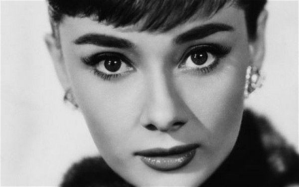 audrey1_1818743b